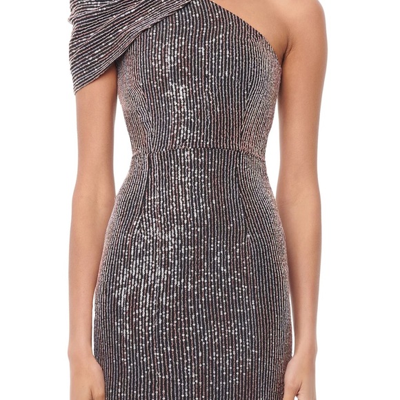 Eliya The Label ALLEGRA GOWN - Picture 2 of 7